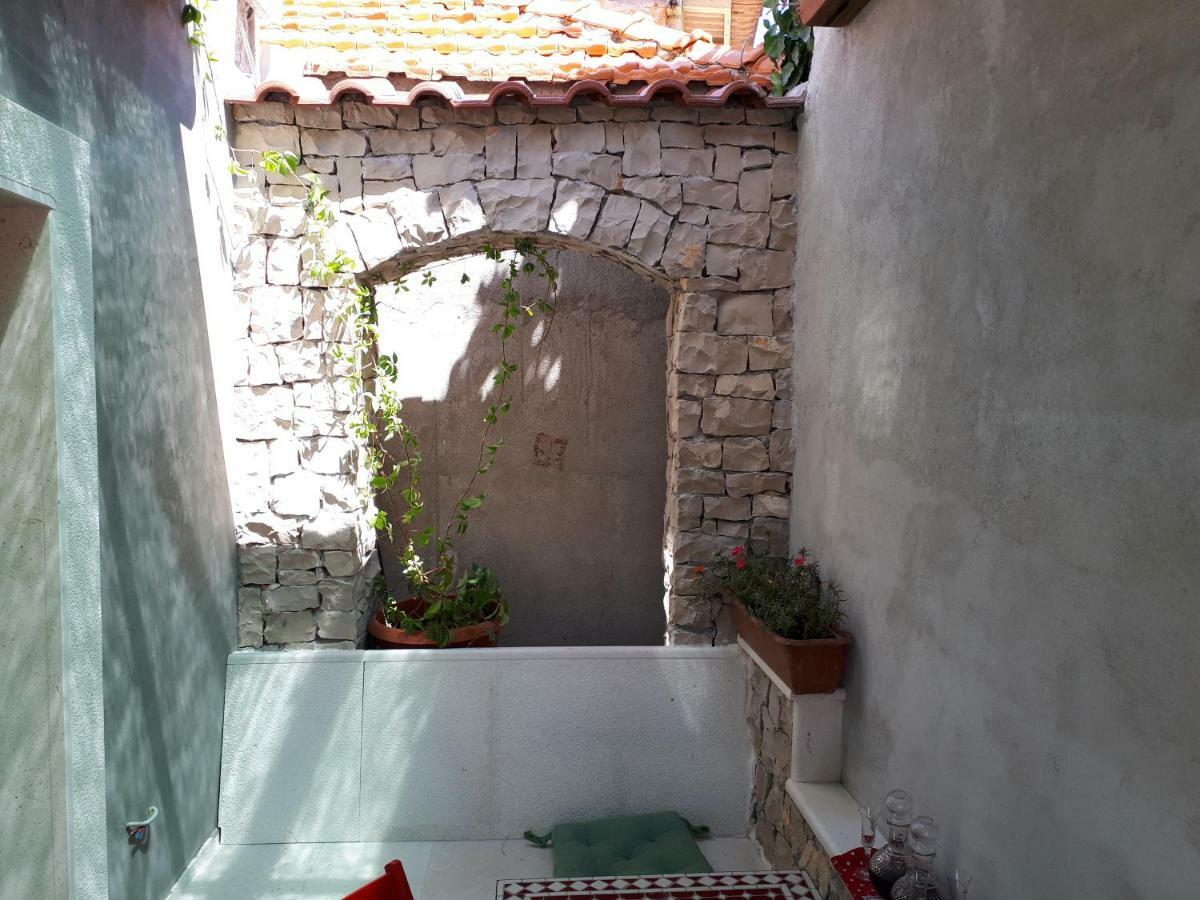 Apartment Baskotin